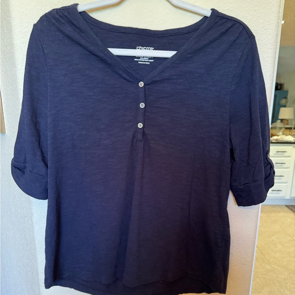 Chico’s ultimate tee short sleeve Henley